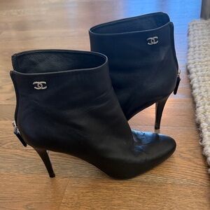 CHANEL Black Leather Heeled Boots